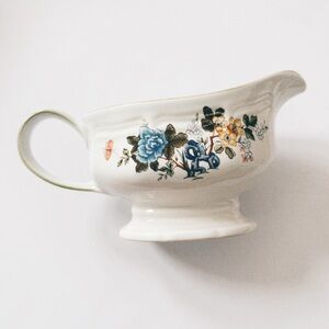 MIKASA HERITAGE > Vintage lImari Bouquet Gravy Boat